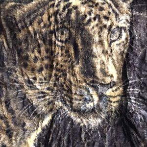 New 2 Sided Leopard Print Throw Blanket